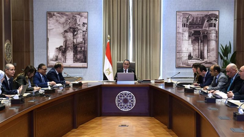 اجتماع برئاسة الدكتور