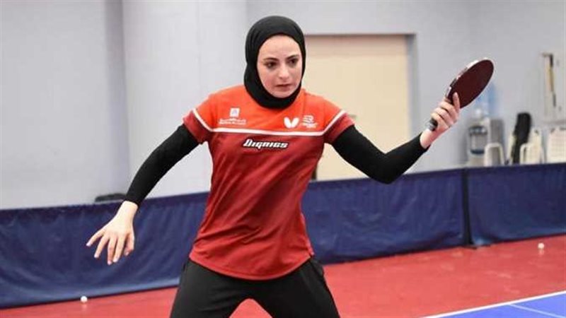 دينا مشرف لاعبة تنس