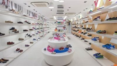  تصل لـ 22 ألف جنيه، ننشر أسعار الأحذية البراند للرجال خلال موسم العيد