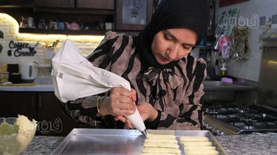  طريقة صناعة بسكويت العيد في البيت بأرخص سعر (فيديو وصور) 