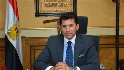 وزير الشباب والرياضة ومحافظ كفر الشيخ يفتتحان ملعبا متعدد الأغراض لذوي الهمم