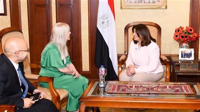 سها جندي: العلاقات المصرية الأيرلندية متميزة وهناك العديد من الفرص لتعزيزها