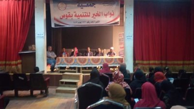 استغلالًا للسهرات الرمضانية، عقد سلسلة ندوات بيئية بأسوان (صور)