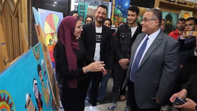 جامعة عين شمس تفتتح معرض ذكريات رمضانية للفنون التشكيلية