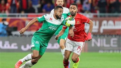 الرجاء المغربي يستعيد نجم الفريق قبل مواجهة الأهلي