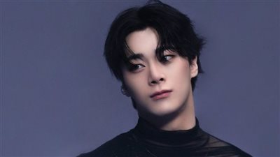 العثور على المغني الكوري 