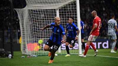 دوري أبطال أوروبا، إنتر ميلان يتعادل مع بنفيكا 3/3 ويصعد للمربع الذهبي