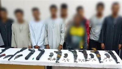 حبس 6 متهمين بالاتجار في المواد المخدرة بقنا