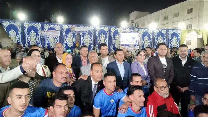 زيارة وزير الشباب