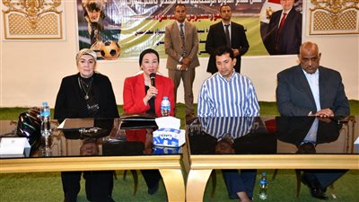 وزيرا الرياضة والبيئة يشهدان حفل ختام الدورة الرمضانية بمركز شباب الوايلي