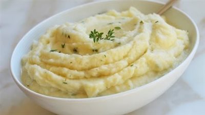 طريقة عمل القرنبيط بيوريه أكلة جديدة ولذيذة (فيديو)