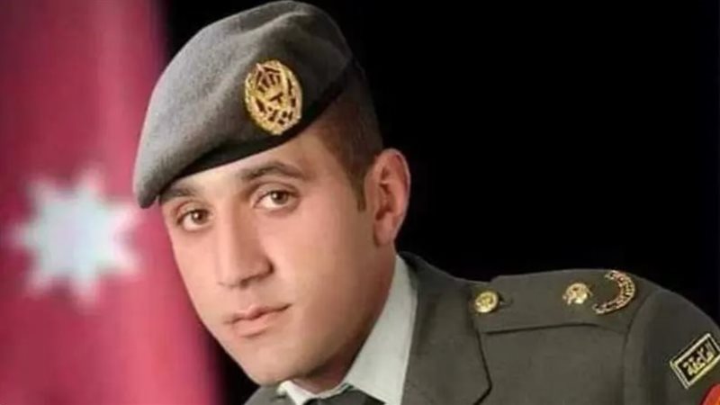  الملازم أول مثنى