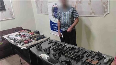 ضبط القائم على إدارة ورشة تصنيع أسلحة نارية والإتجار بها في المنوفية