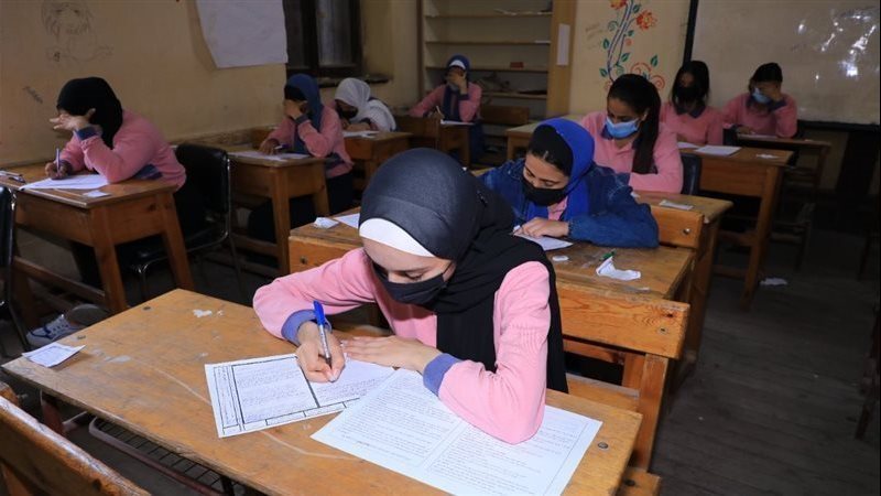 امتحانات نهاية العام،