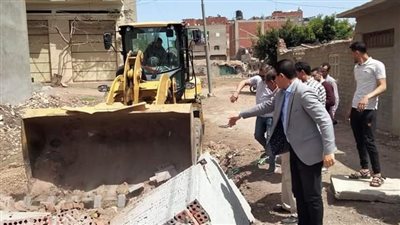 إزالة المباني المخالفة في حملة مكبرة بالمنصورة 