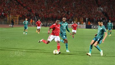 التعادل السلبي يسيطر على مباراة الأهلي والرجاء بعد مرور 15 دقيقة (صور)