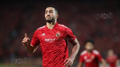 الأهلي يتقدم على الرجاء في الشوط الأول بهدف محمد عبد المنعم (صور)