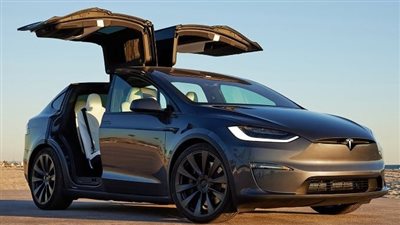 تسلا تستحوذ على وحدات المرور في ترخيص السيارات
