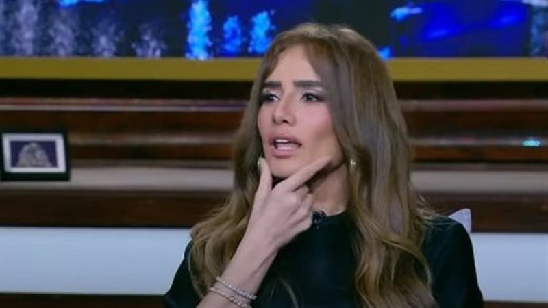 الفنانة زينة، فيتو
