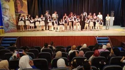 فرقة أوبرا عربي تحيي أولى حفلات العيد على مسرح قصر ثقافة وادي النطرون (صور)