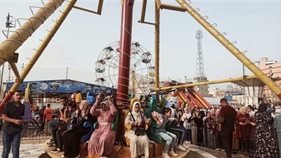 381 مركز شباب بالبحيرة يستقبلون 62 ألف زائر خلال عيد الفطر (صور) 