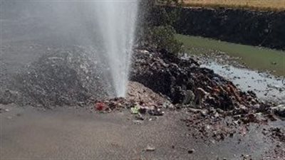 إصلاح ماسورة مياه القنايات ومنيا القمح بالشرقية 