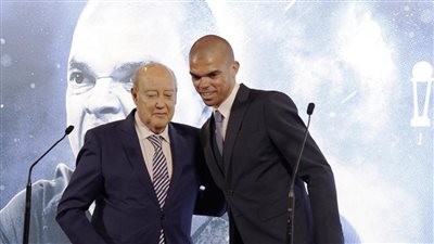 بيبي يجدد عقده مع بورتو البرتغالي لمدة عام إضافي