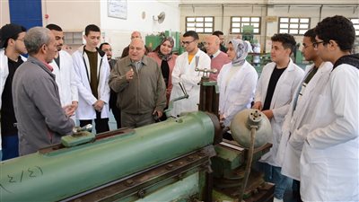 عميد أكاديمية التكنولوجيا المتقدمة: لدينا مشروع بحثي لتصنيع سيارة كهربائية وهدفنا ربط الأفكار البحثية بالصناعة (حوار)