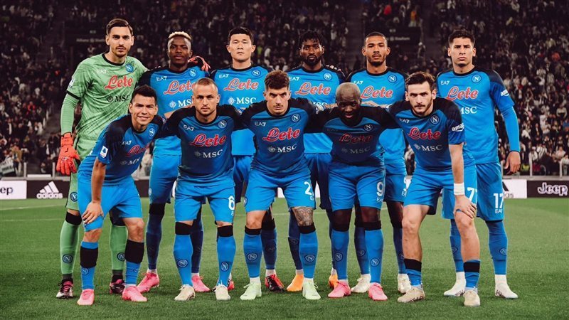 نابولى، فيتو