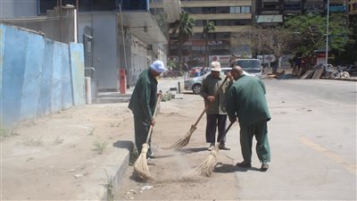 رفع 45 ألف طن مخلفات بالجيزة وتوزيع 150 ألف كيس بلاستيكي مجانا على رواد الحدائق (صور) 