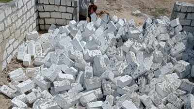 تنفيذ 20 قرار إزالة وإيقاف مخالفات بنطاق 9 مراكز بالبحيرة (صور)