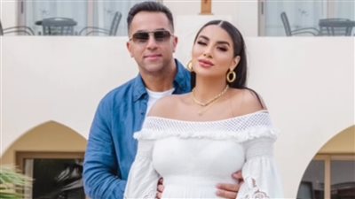 لأول مرة جوري بكر تستعرض حملها في أحدث ظهور مع زوجها (صور)