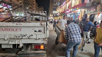 تسليك وتطهير الصرف الصحي بشارع النيل وصيانة نافورة النهضة في جنوب الجيزة