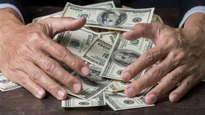 كم من الوقت تحتاج لجمع مليون دولار؟ في الدول العربية سنوات وفي مصر متروكة للأجيال