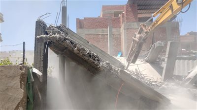 حملات مكثفة في 6 مراكز بالدقهلية للتصدي للبناء المخالف والتعديات (صور)