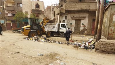 رفع 600 طن مخلفات صلبة في حملة نظافة بمراكز أسيوط