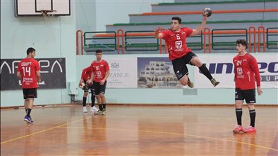 الانتصار الأول، منتخب اليد يفوز على كوبا 45 - 28 ببطولة العالم للشباب