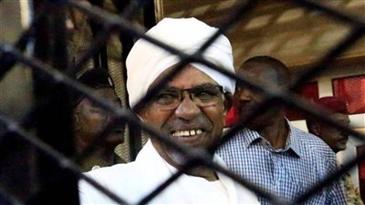 اطمئنوا، النائب العام السوداني يرد على طلب المحكمة الجنائية بتسليم البشير