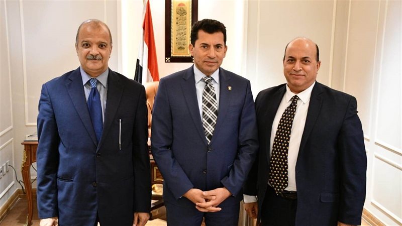 وزيرة الشباب والرياضة،