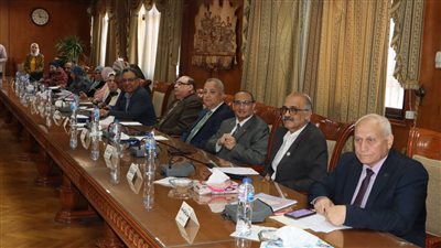 مجلس جامعة المنوفية يعقد جلسته الشهرية برئاسة القاصد