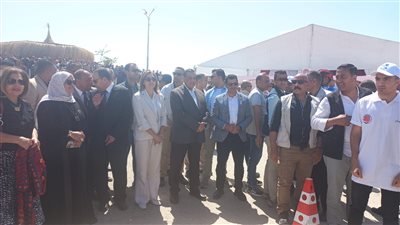 انطلاق فعاليات مهرجان الهجن في العريش بمشاركة عدد من الوزراء (صور)