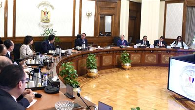 رئيس الوزراء يستعرض نتائج الدراسة الاكتوارية لمنظومة التأمين الصحي الشامل