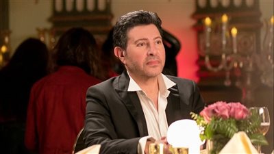 أخبار الفن اليوم.. انتهاء أزمة النصب على هاني شاكر.. ونجوم الفن ينعون المذيع حمادة عز الدين