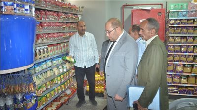 تحرير 16 محضرًا في حملة لحماية المستهلك على محال وأسواق ببني سويف