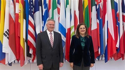 وزيرة التخطيط تبحث سبل التعاون مع سكرتير عام منظمة التعاون الاقتصادي والتنمية