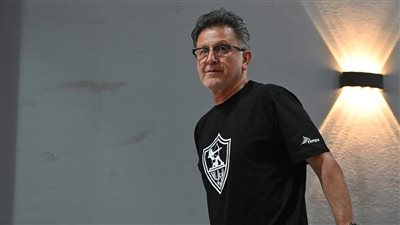 أوسوريو يعلن قائمة الزمالك لمواجهة المقاولون العرب في كأس مصر