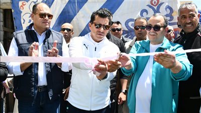 أشرف صبحي يضع حجر أساس مديرية شباب شمال سيناء ويفتتح ملعبًا جديدًا (صور)