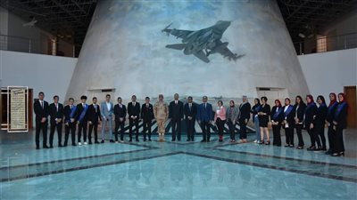 زيارة وفد طلاب جامعة المنصورة لمتحف القوات الجوية بقاعة ألماظة الجوية