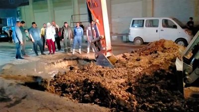 سحب المياه من شوارع الفيوم المتضررة بكسر خط الطرد المفاجئ