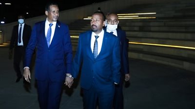 لغز حميدتي وأبي أحمد، جنوب السودان تفشل في التواصل معه منذ 6 أيام والأخير يهاتفه بكل سهولة